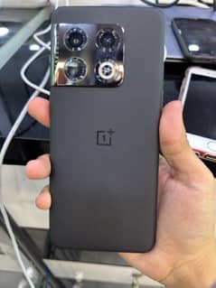 ONEPLUS