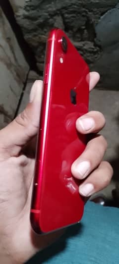 iPhone XR best condition 85% battery health