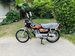 Honda CG125 2022Model  total original  13000km use just