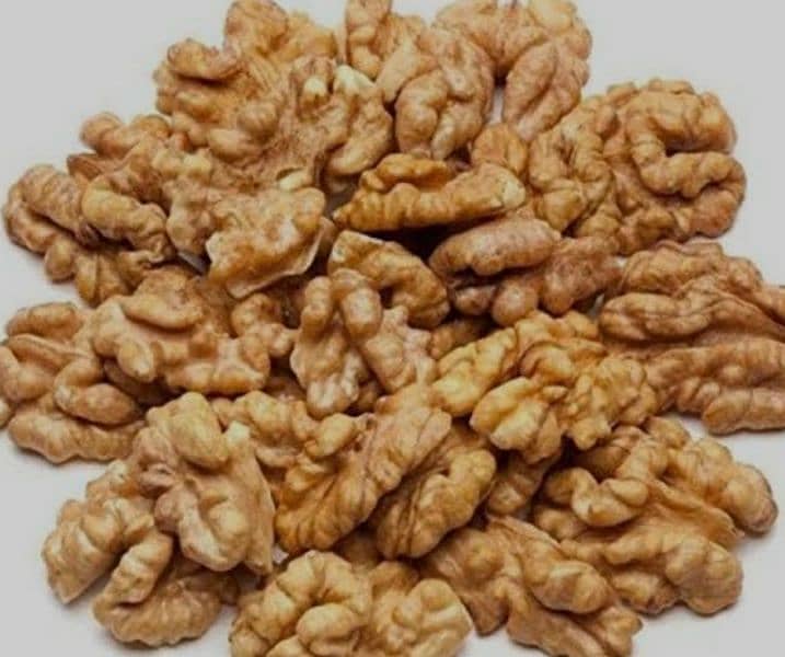 All item dry fruit available in low prices 1