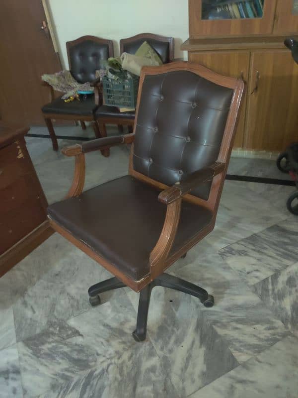 Office Wooden tables with Wooden Chair 7