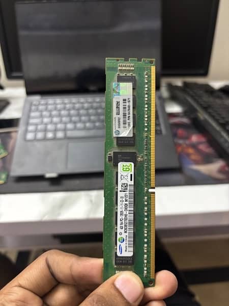 DDR3 4 sticks of 4 Gb Ram Pc3-12800 3