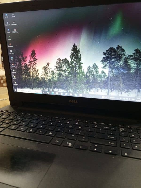 Dell Laptop with window 10 pro 64-bit i5 1