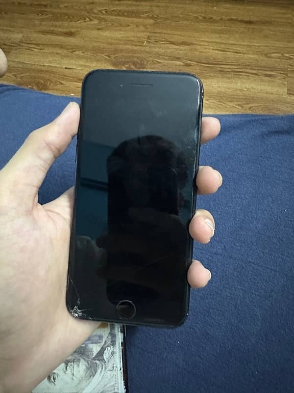 iphone 7 | PTA Approved | 128 GB | Home and Finger - not working 1