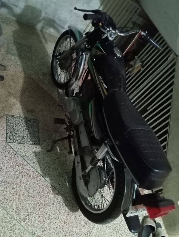 Honda cg 125 Karachi number 3