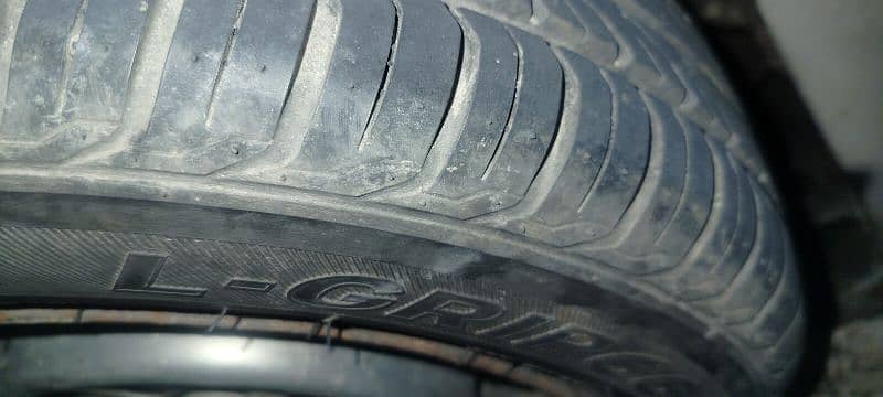 Suzuki Mehran car tyres (Set of 4) 3