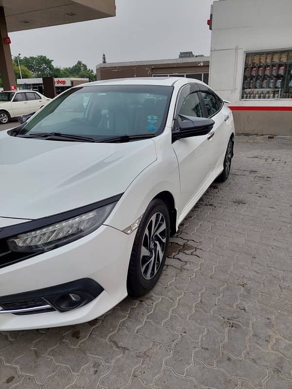 Honda Civic Turbo 1.5 2017 total genuine 4