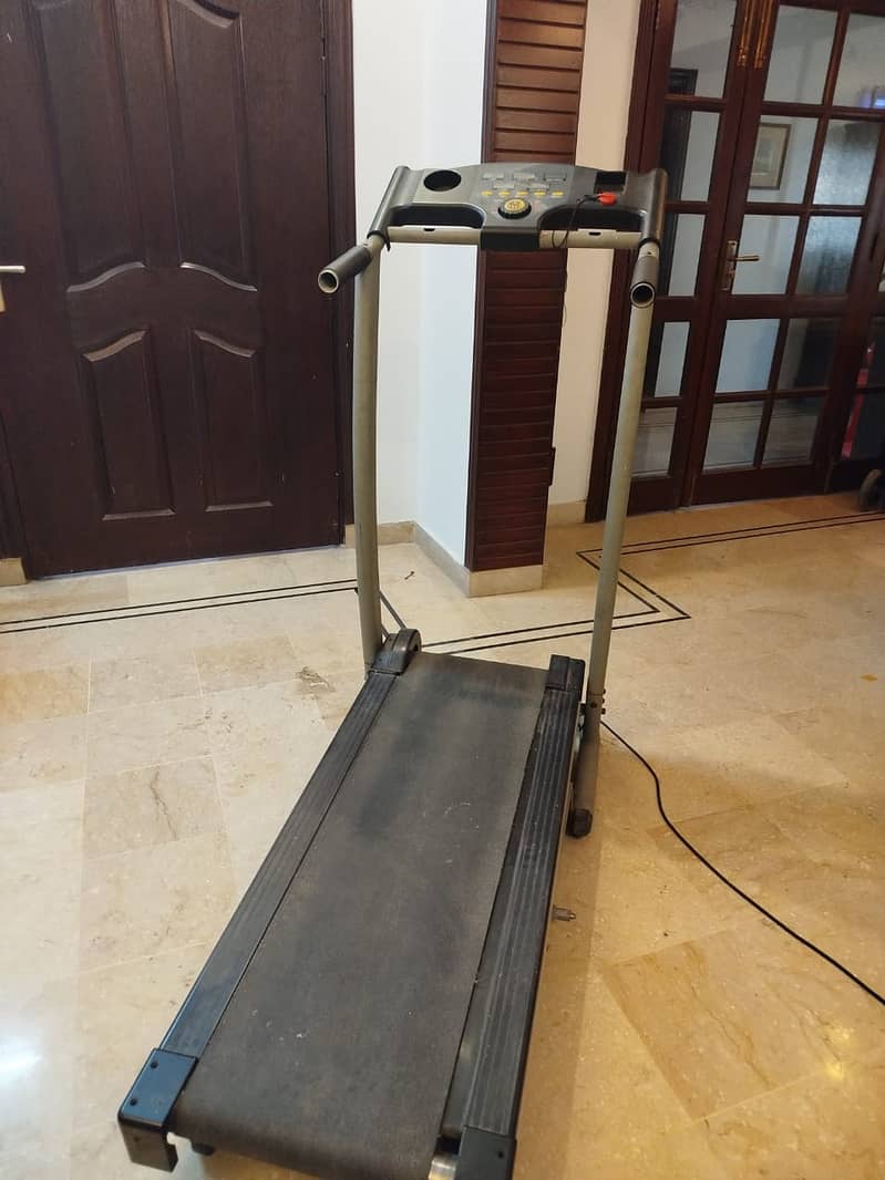 Electrical Treadmill in Perfect Condition 1