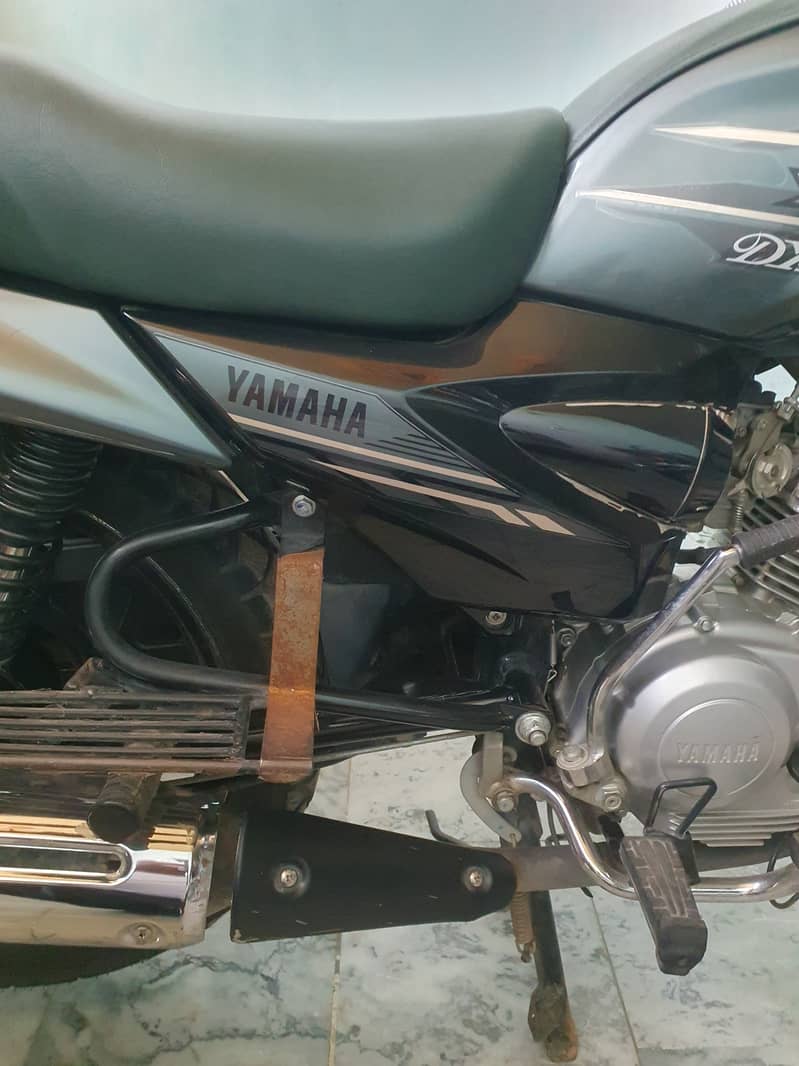 Yamaha YB 125Z-DX 2023 6