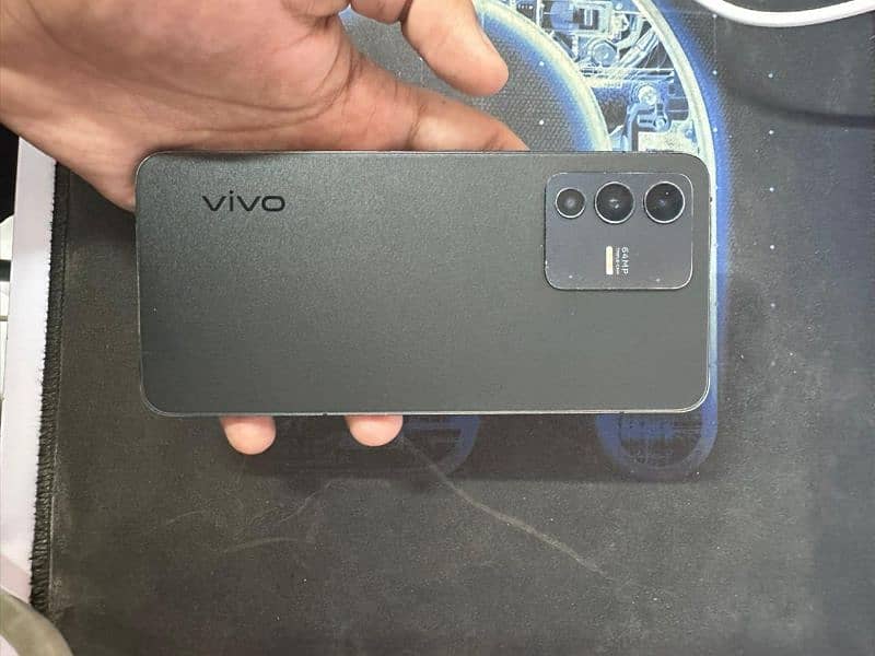 Vivo V23 0