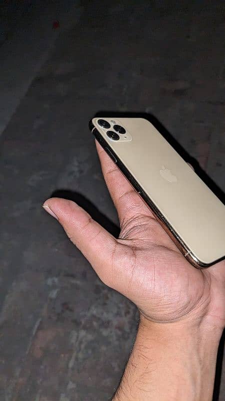 iphone 11 pro max 256gb 4