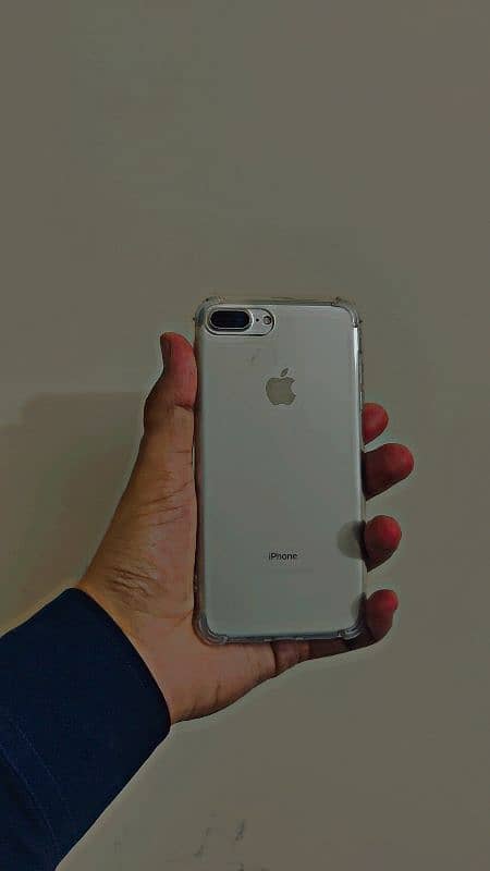 iphone 7 plus 128 GB (PTA Approved) 1