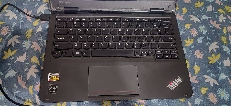 lenovo yoga 11e Touch amd Type 1