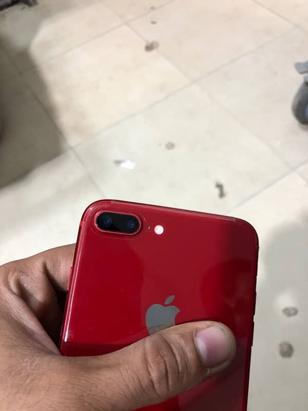 iphone 8 plus 256 gb pta approved ha fingerprint no warking baki ab ok 2