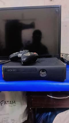 Xbox 360 slim 320GB