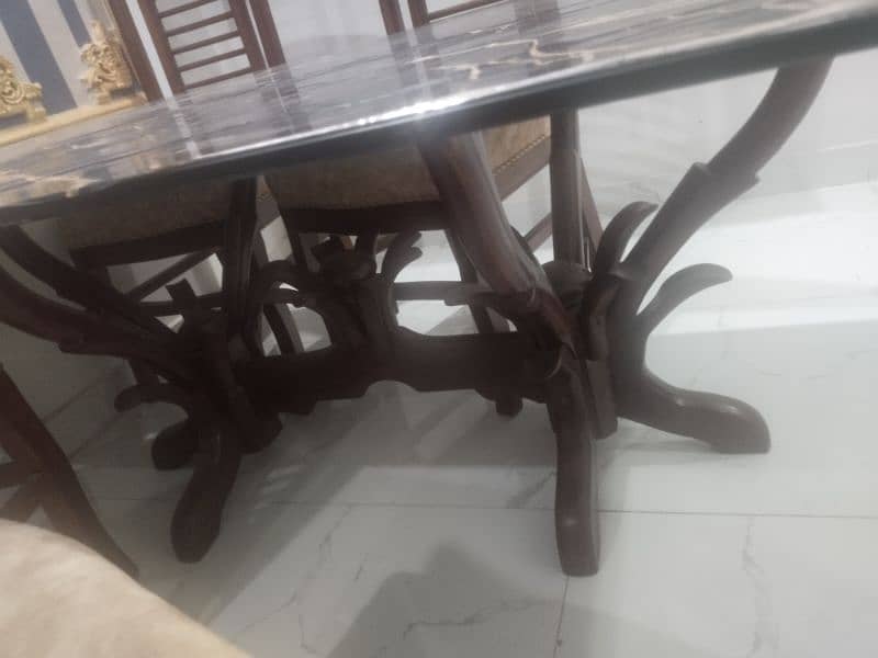 Glass Dinning Table for Sale 3