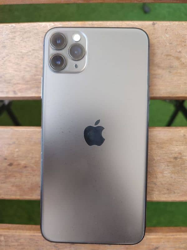 iphone 11 Pro max 1