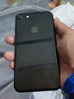 urgent Sale IPhone 7