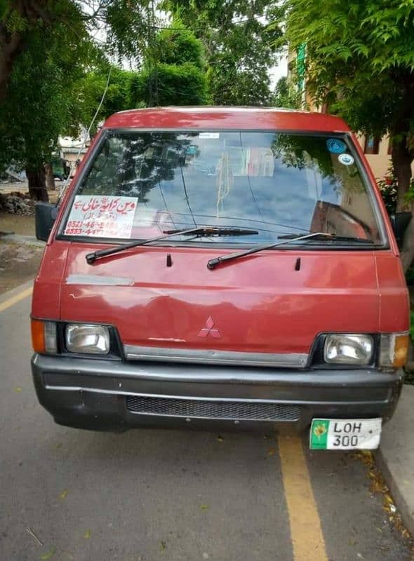 RENT A VAN / MITSUBISHI L300 5