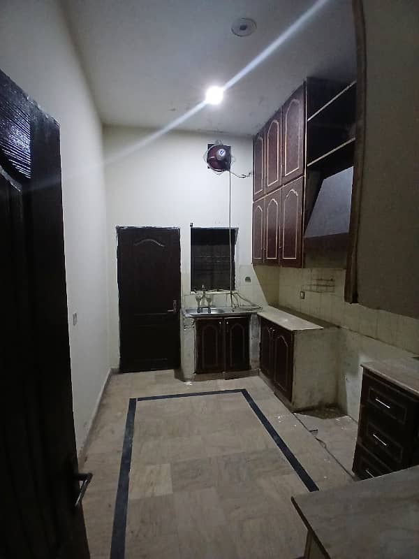 5 marla ground flor is avaliable for rent in jubilee town 1