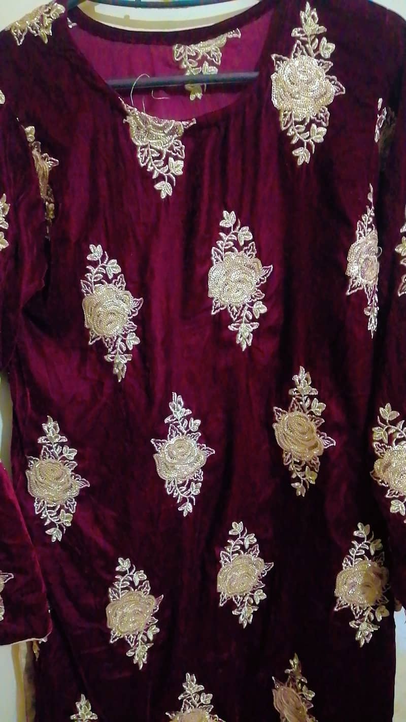 Embroidered Maroon Velvet Wedding/Party Suit 3