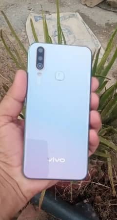 VIVO Y17 10/10 condition