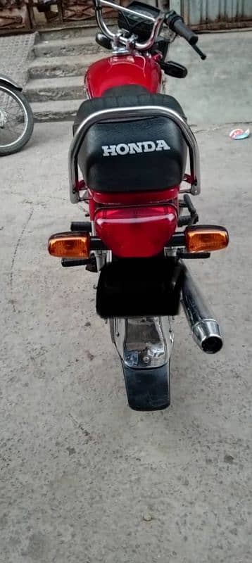 Honda CD 70 2