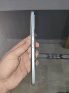 Vivo y21