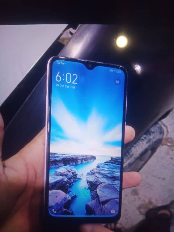 vivo v11i phone is very good condition 9/10  storage 8/256 no repair 1