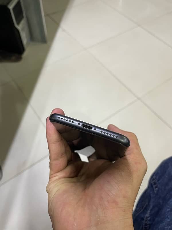 iphone 8 64gb 4