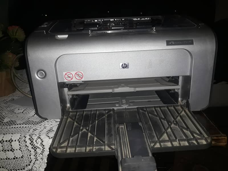 Hp laser jet p1006 with new towner 2