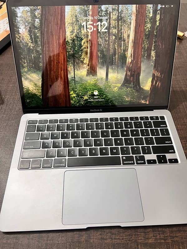 Macbook Air i3 2020 1