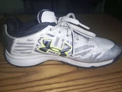 under Armour size 38