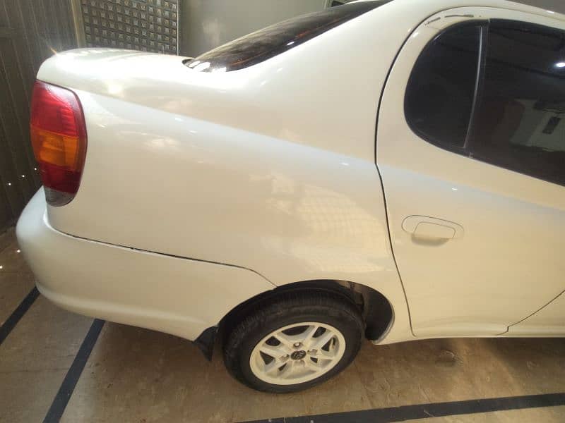 Toyota Platz 2005 2