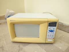 Microwave oven