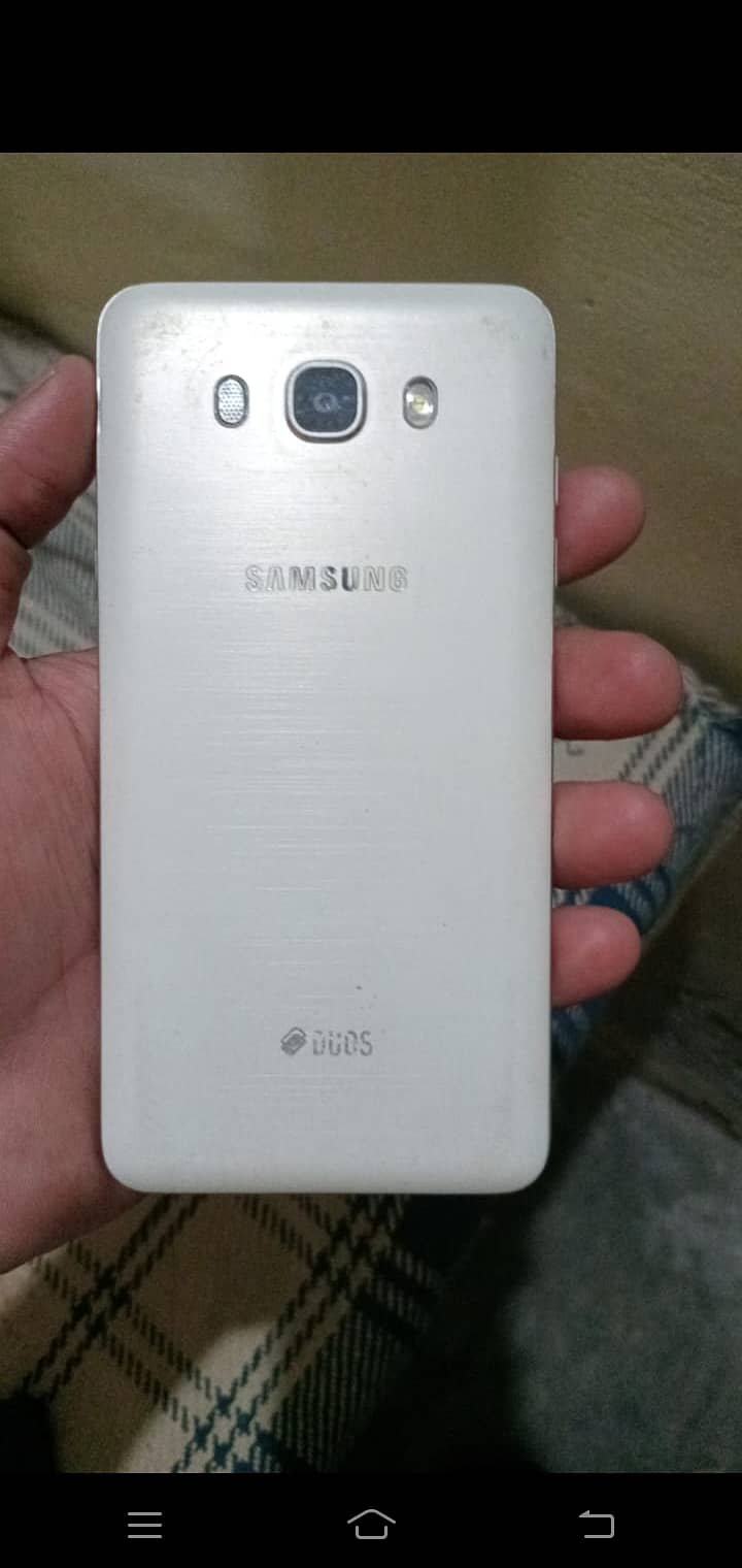 Samsung J7. For Sell 3