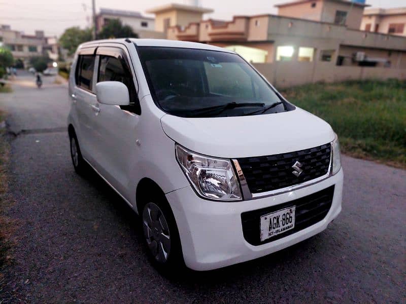 Suzuki Wagon R 2014 1