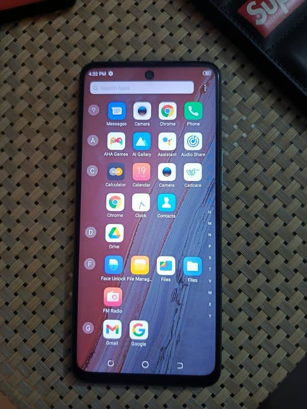 Tecno Spark 8 pro 2