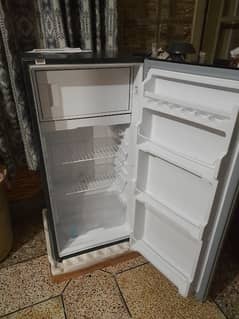 Dawalnce Refrigerator 9106