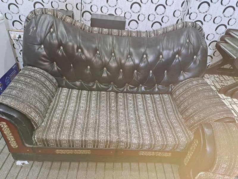 6 seet sofa set 1