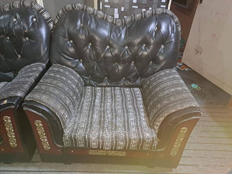 6 seet sofa set 3