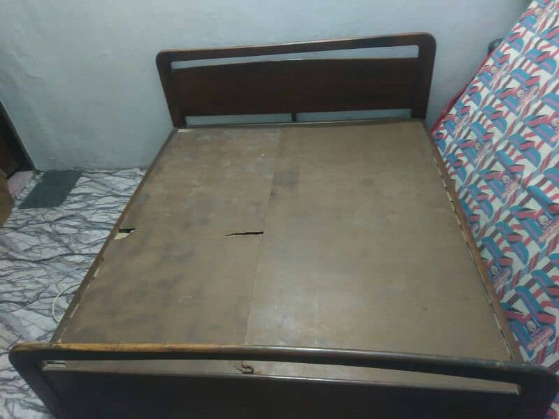 Double bed for sell 1