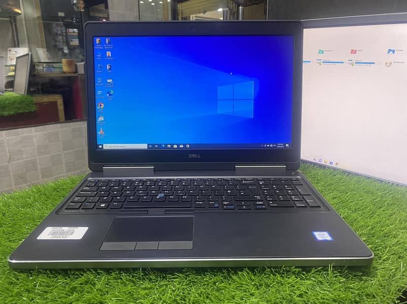 Dell Precision 7520 (Card 04 GB) (0322-8832611) 1