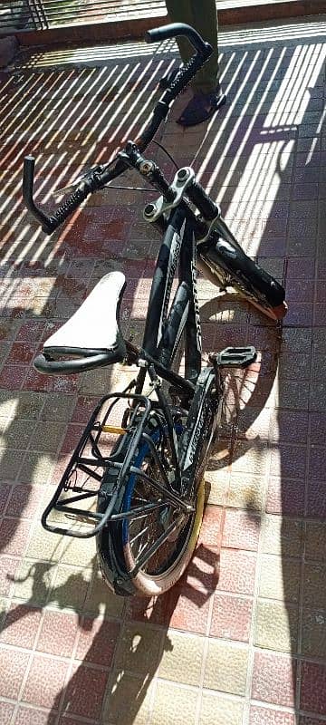 for sale cycle on very reasonable price. . 8