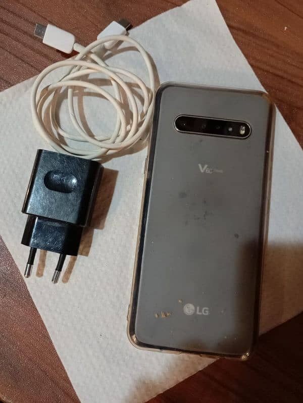 lg  v60 thinq 8 128 3