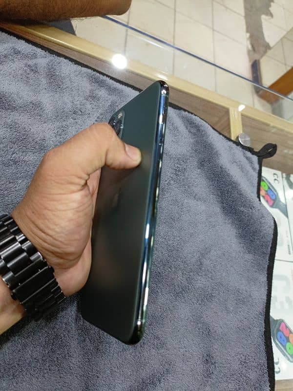 Iphone 11 pro Max 512gb PTA 2