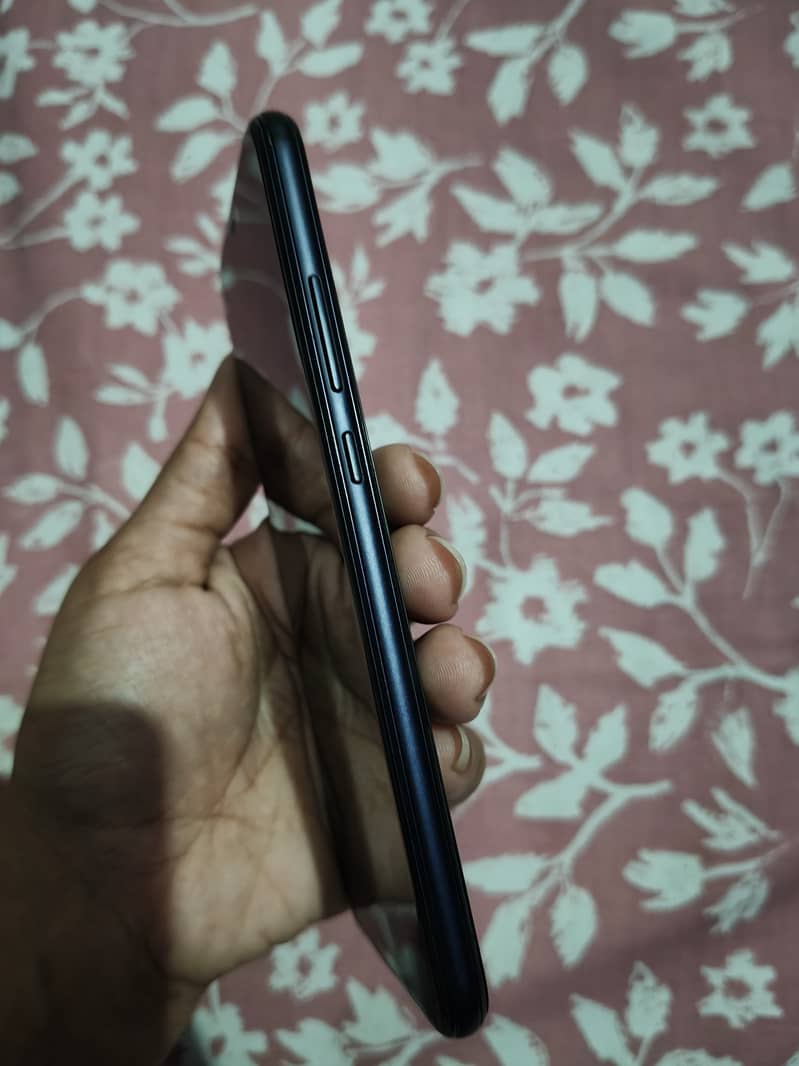 Huawei p20 lite in excellent condition 2