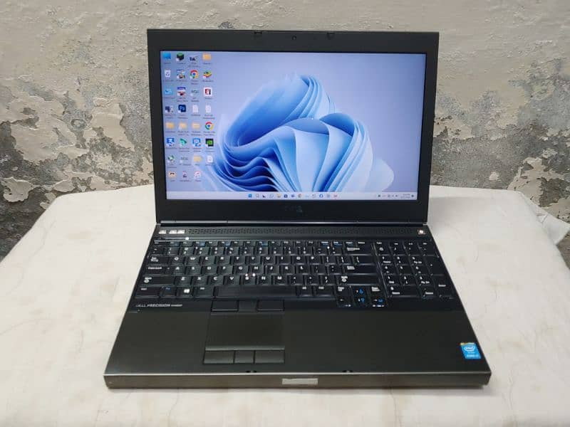 Dell Precision m4800|16GB+512GB SSD|i7+2GB GDDR5 Nvidia| 7