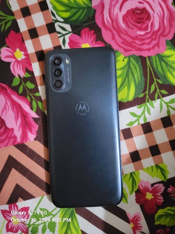 moto g31 w 4 /64 10/10 condition 2