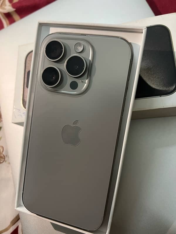 iphone 15 pro 2